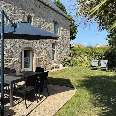 Ferme Renovee Proche De La - Classee 3 Etoiles * Reville